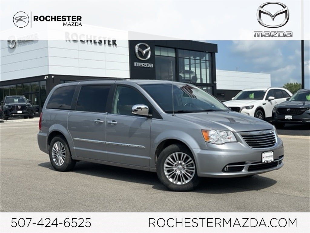 Used 2013 Chrysler Town & Country Touring-L with VIN 2C4RC1CG3DR681053 for sale in Rochester, Minnesota